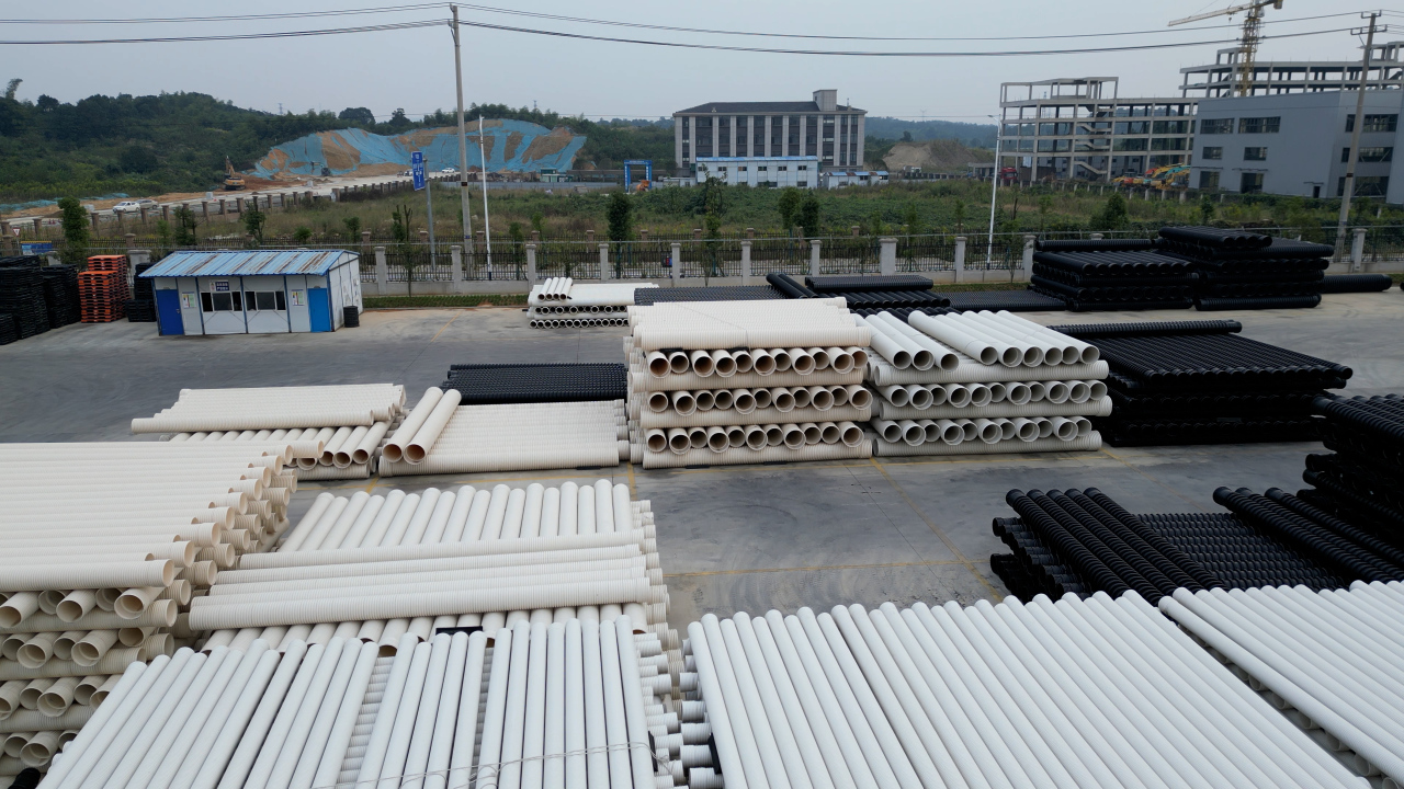 《公元管道与高校共建研发中心，聚焦 PE 管、PPR 管新型材料研发》